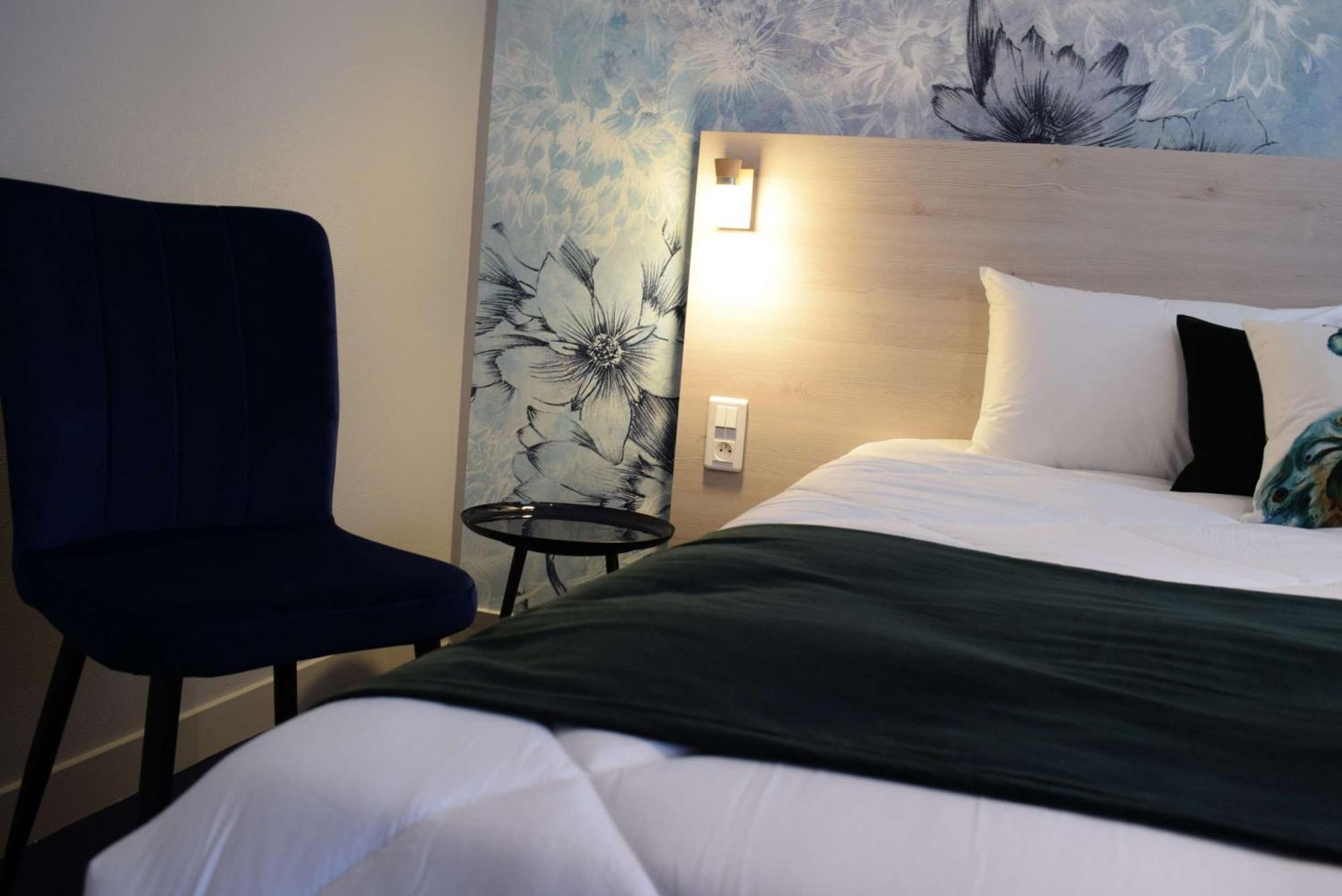 Brit Hotel Au Pays De Vitre Etrelles Екстер'єр фото