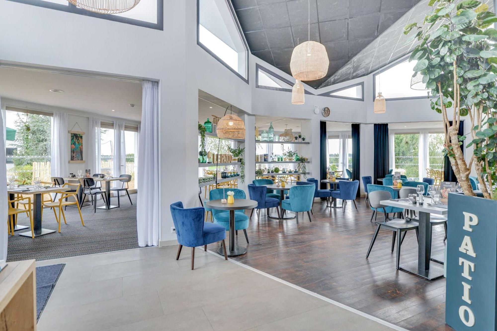 Brit Hotel Au Pays De Vitre Etrelles Екстер'єр фото